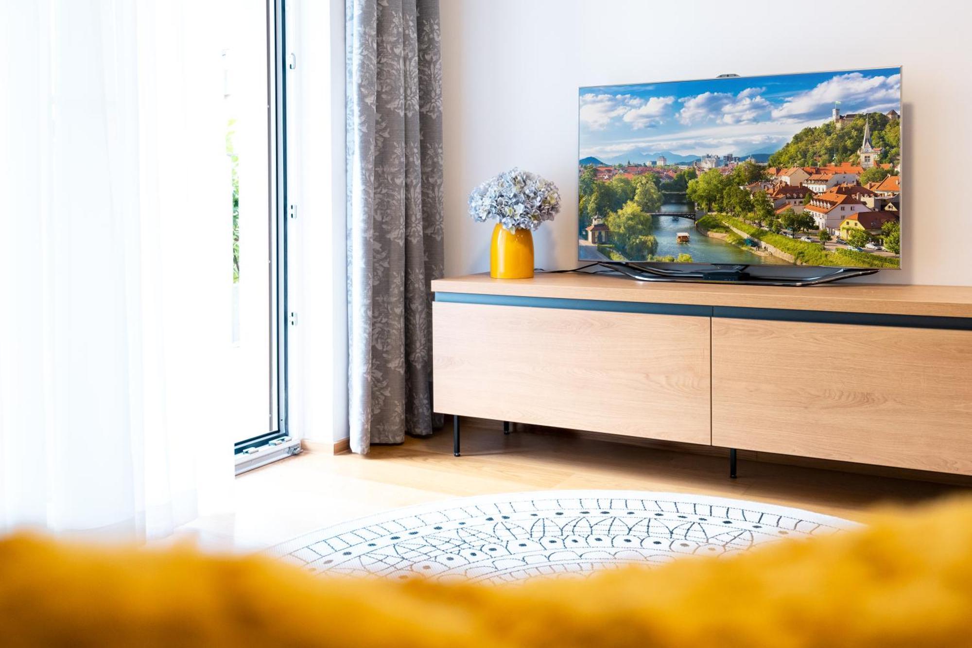 Masarykova Residence - Modern 1-Bedroom In City Center & Free Parking Lublana Zewnętrze zdjęcie
